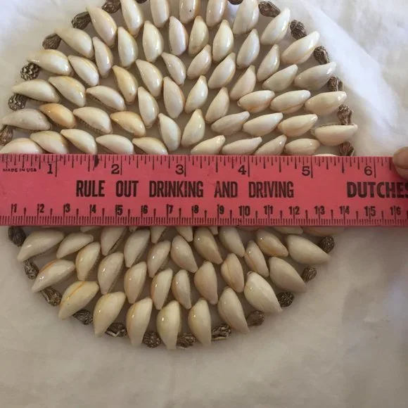 Vintage brand new set of 8 seashell 2 hot plates, 6 coasters - Picture 3 of 4
